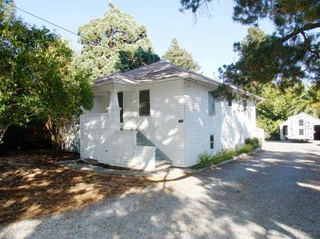 1920 Cottage photo